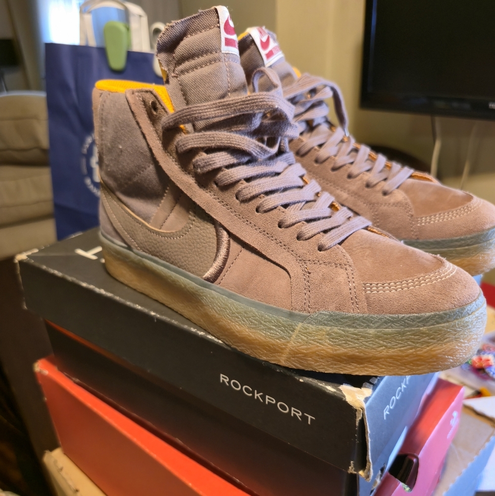 NIKE ZOOM BLAZER Mid premium Plus SB BROWN GUM